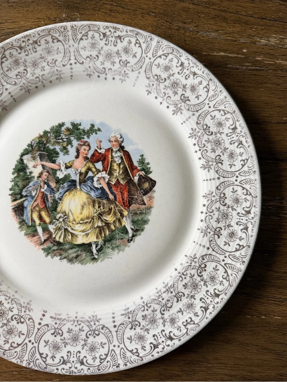 The Sebring Pottery Co. USA white decorative